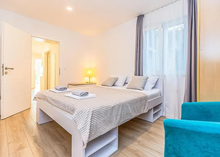 Maestral Apartment
