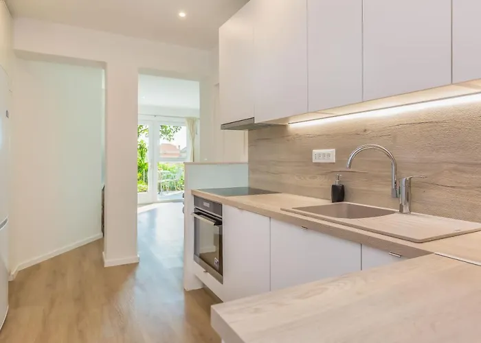Maestral Apartment